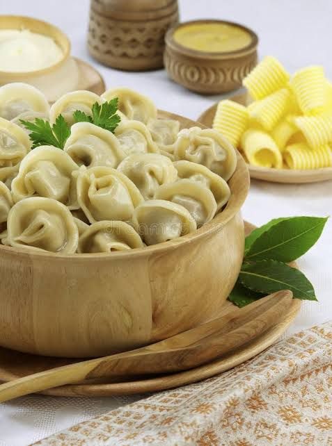 Pelmeni (russische Teigtaschen) 